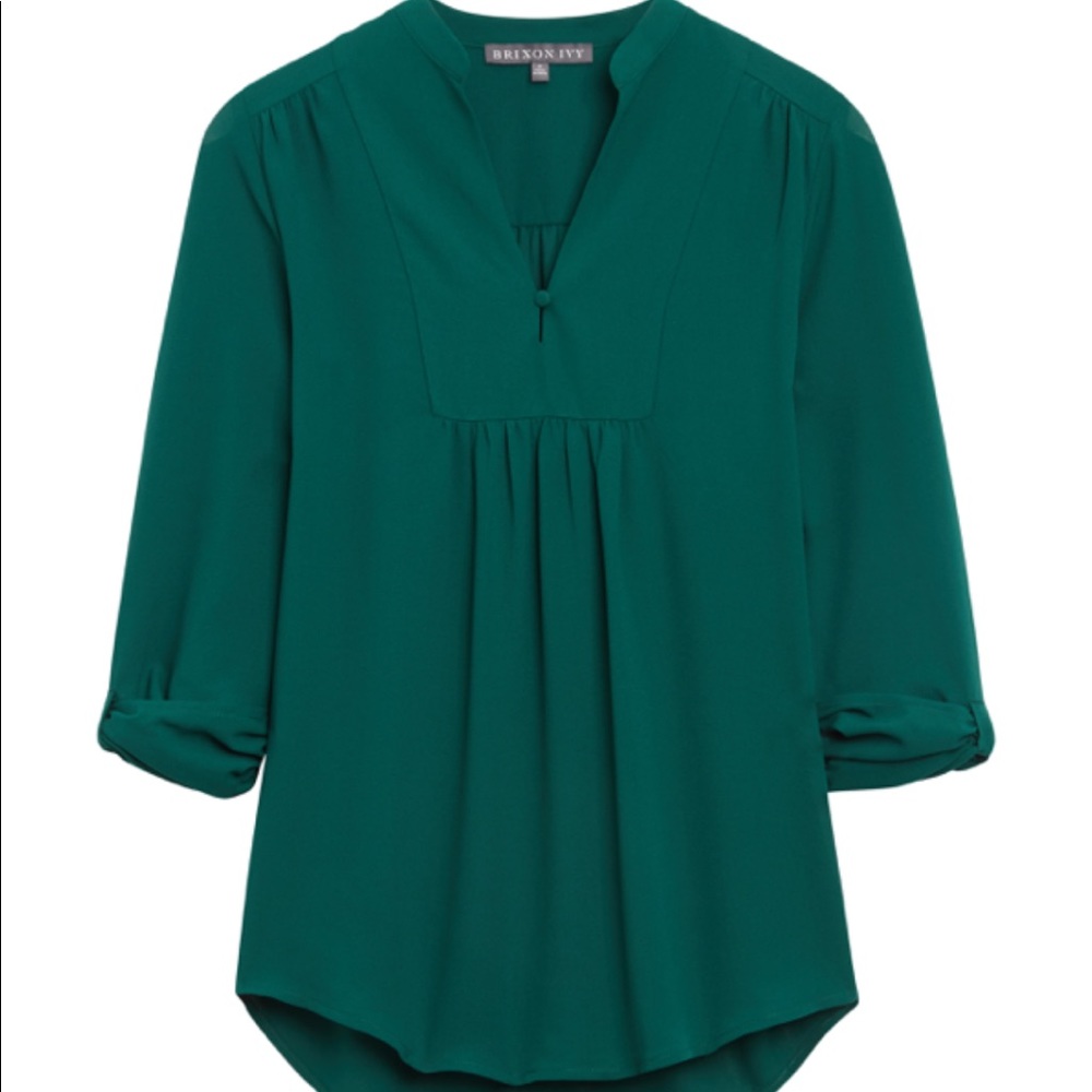 🌷🌷HP🌷🌷Sylvester Split Neck Blouse